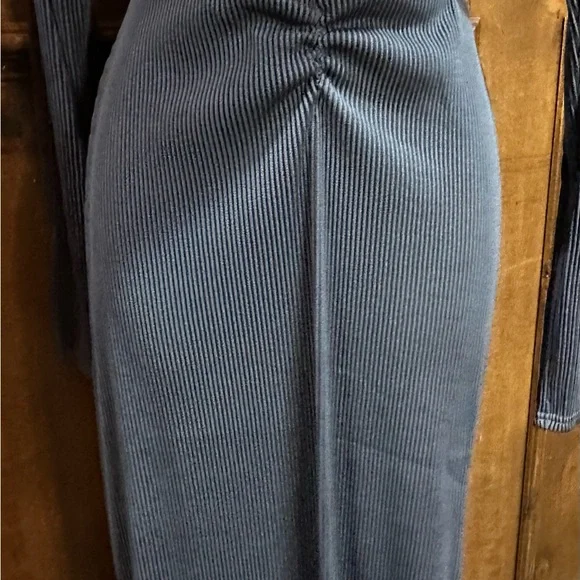 NWT SIZE L HYFVE Ribbed Blue Skirt Set - Picture 2 of 13